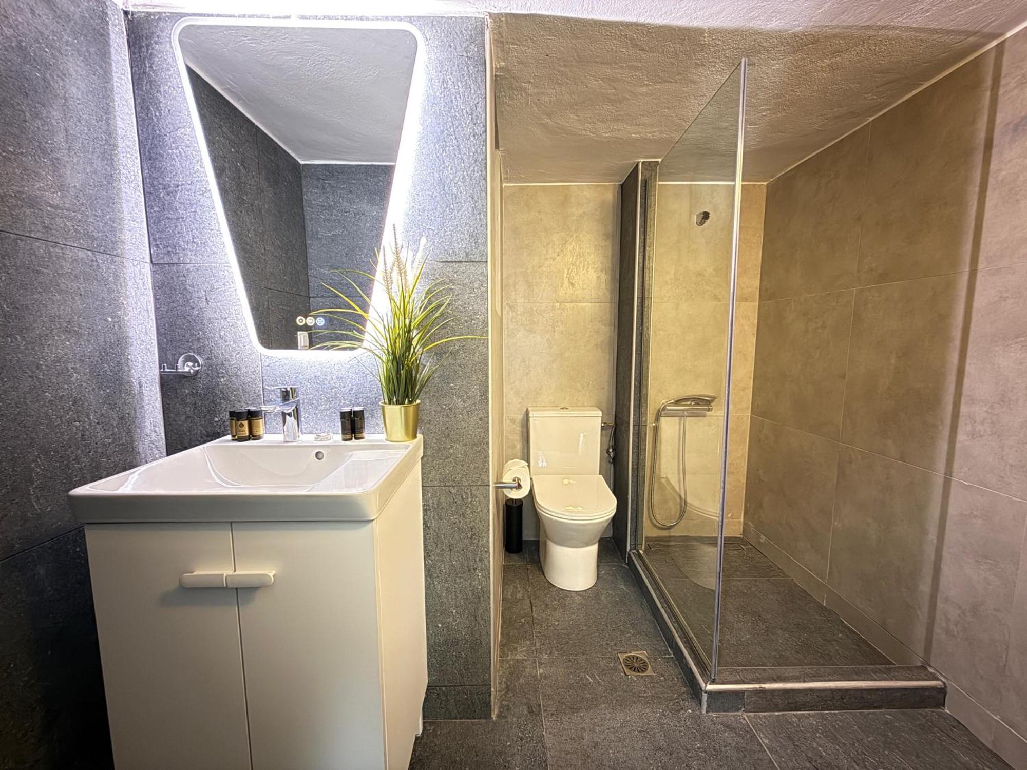 Suite 2 Bedrooms Athene Buitenkant foto
